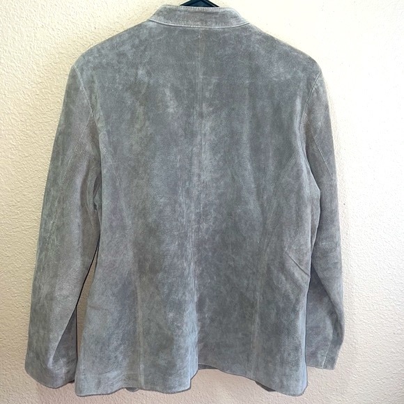 🍂Chico’s suede jacket size 2 Small but a M/L in Chico’s clothing. - Picture 3 of 7